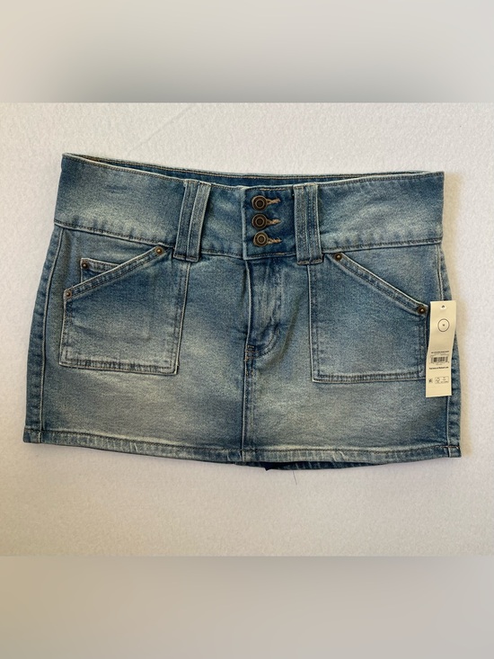 No Boundaries Dresses & Skirts - NWT No Boundaries Denim Mini Skort Size 10 Blue Indie Sleaze Low Rise Y2K